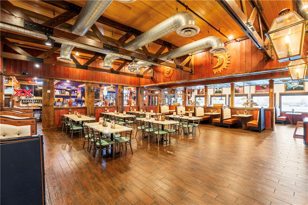 1202 TOWN CENTER Parkway