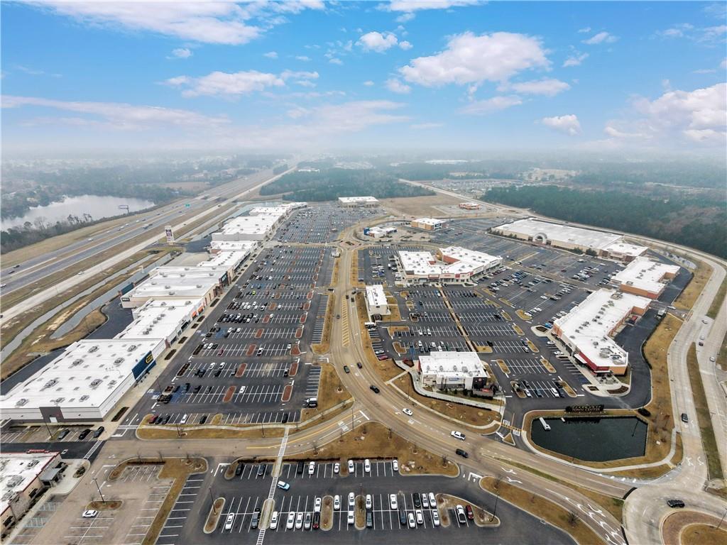 1202 TOWN CENTER Parkway