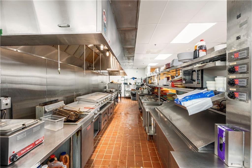 1202 TOWN CENTER Parkway