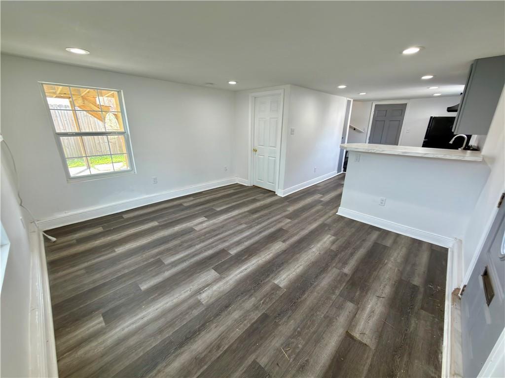 1724 PAUL MORPHY Street