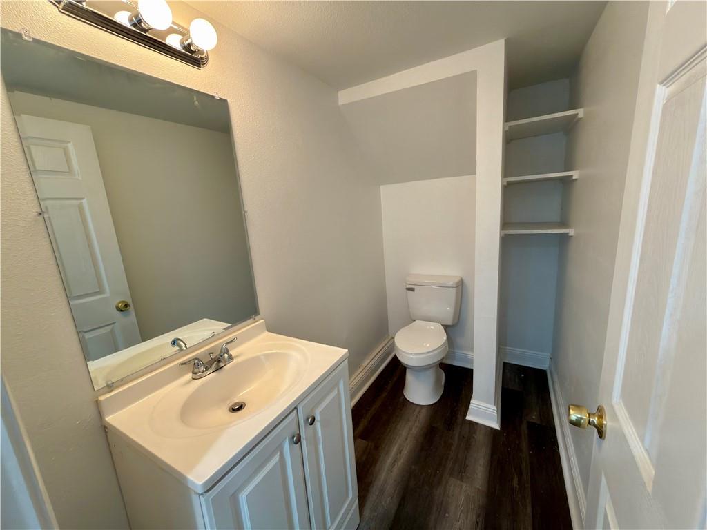 1724 PAUL MORPHY Street