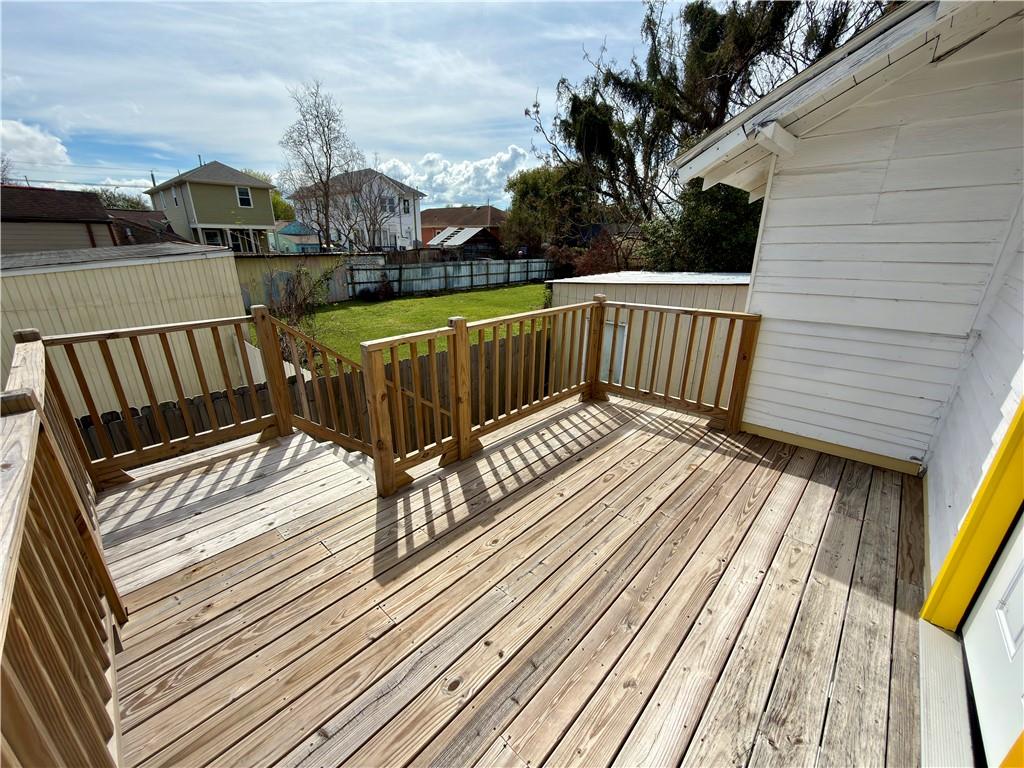 1724 PAUL MORPHY Street