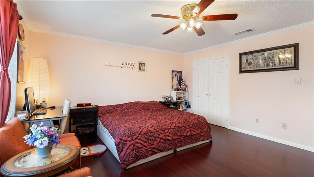 2103 QUINTA VIA None