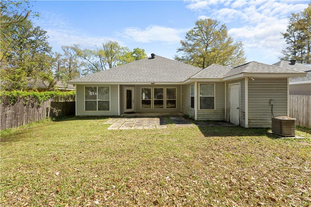 2031 BARBARA Drive