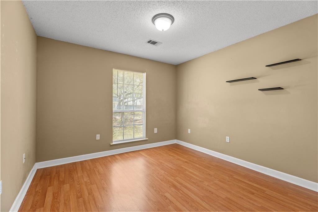 2031 BARBARA Drive