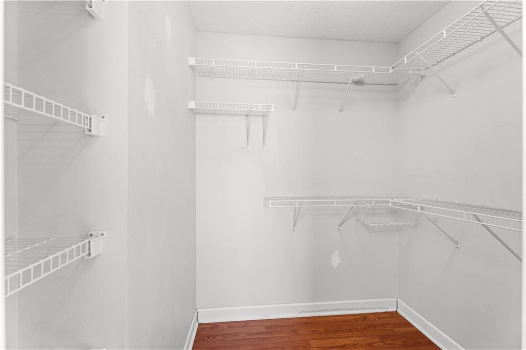 2031 BARBARA Drive