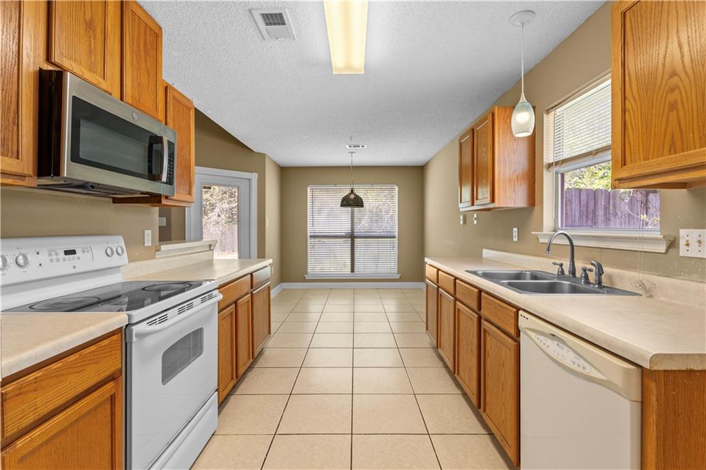 2031 BARBARA Drive