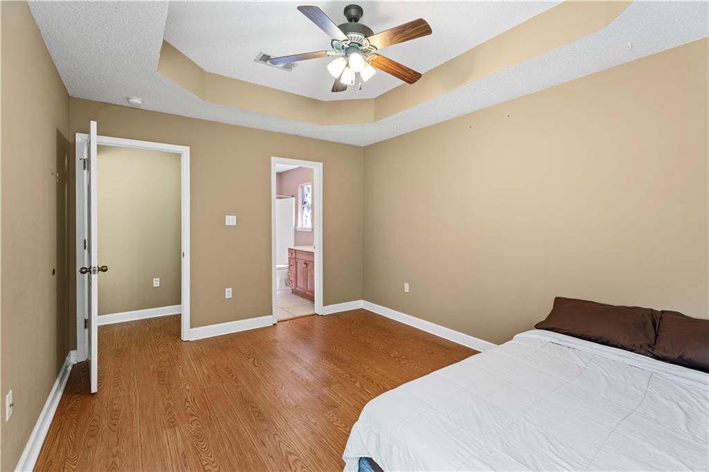 2031 BARBARA Drive