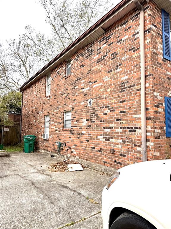 2108-10 CASWELL Lane