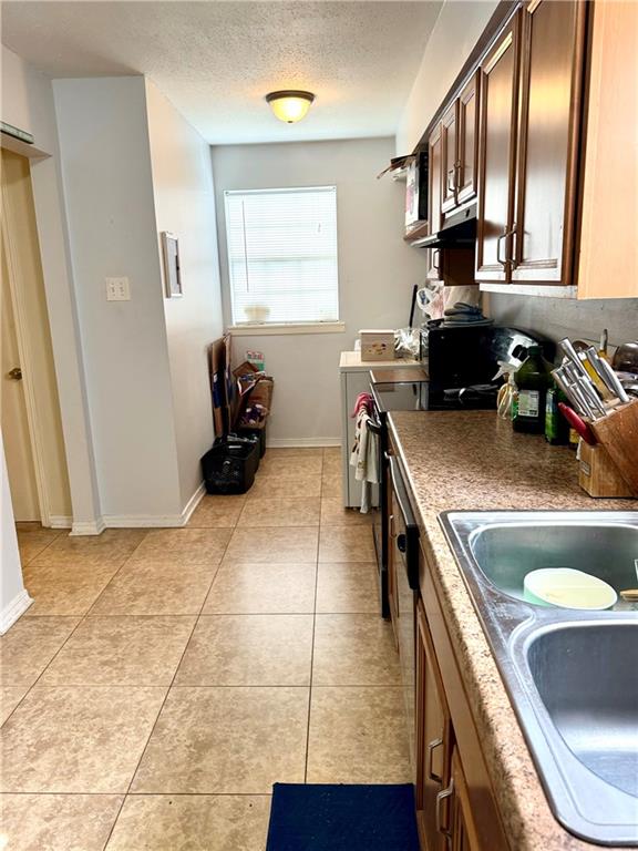 2108-10 CASWELL Lane