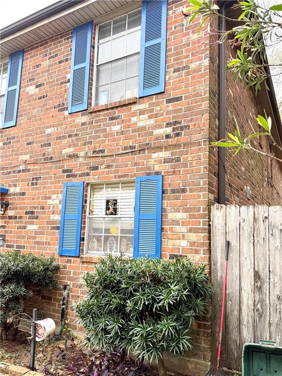 2108-10 CASWELL Lane