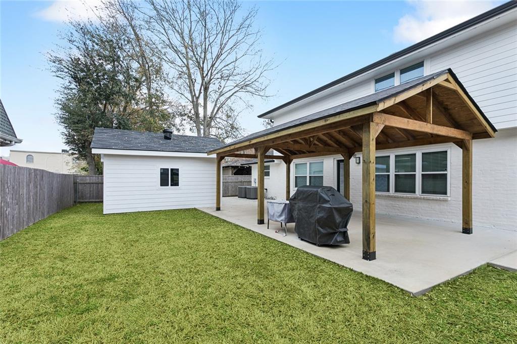 3404 TOLMAS Drive