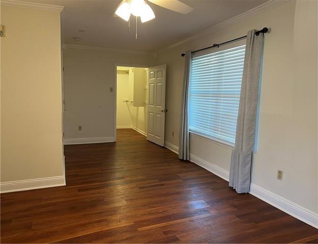 916 MARTIN BEHRMAN Walk
