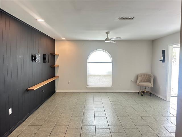 5112 WILLOWTREE Drive