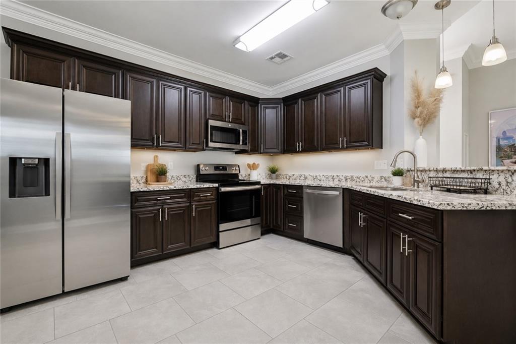 722 RUE SAINT MICHAEL None