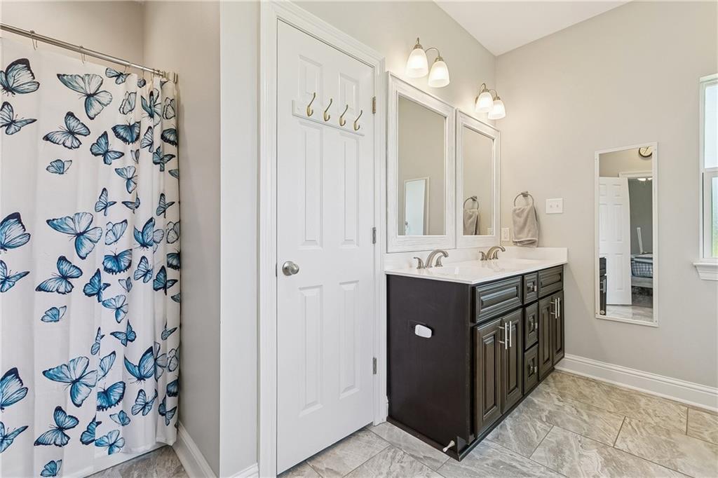 722 RUE SAINT MICHAEL None