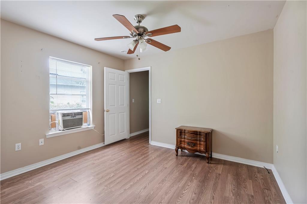 2816-18 COMUS Court