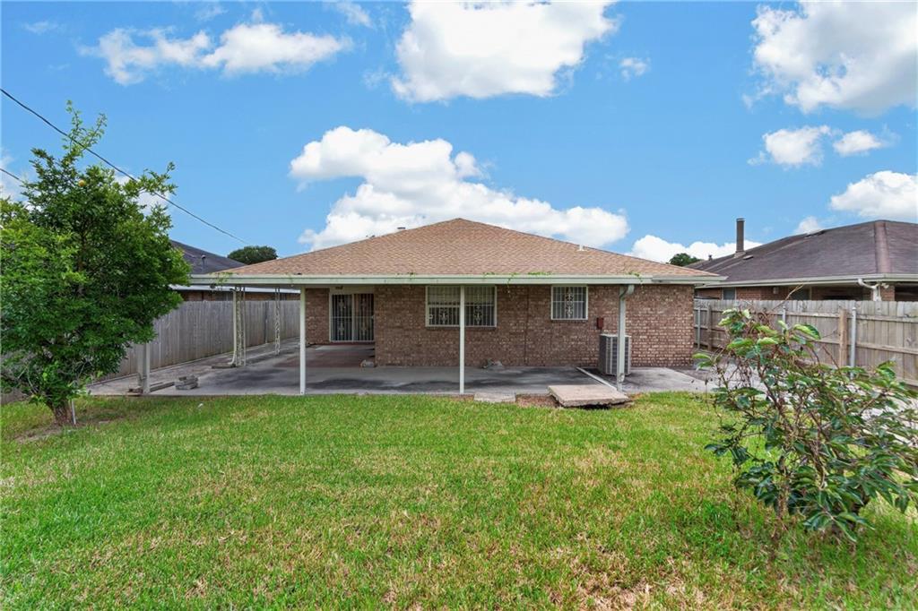 2300 POTOMAC Drive