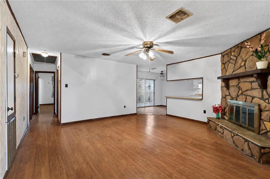 2300 POTOMAC Drive