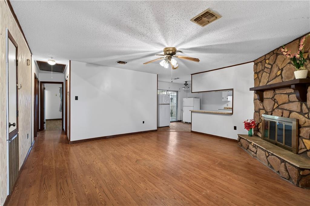2300 POTOMAC Drive