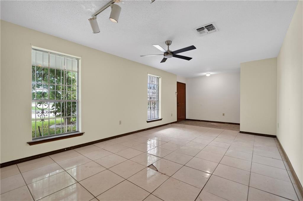 2300 POTOMAC Drive