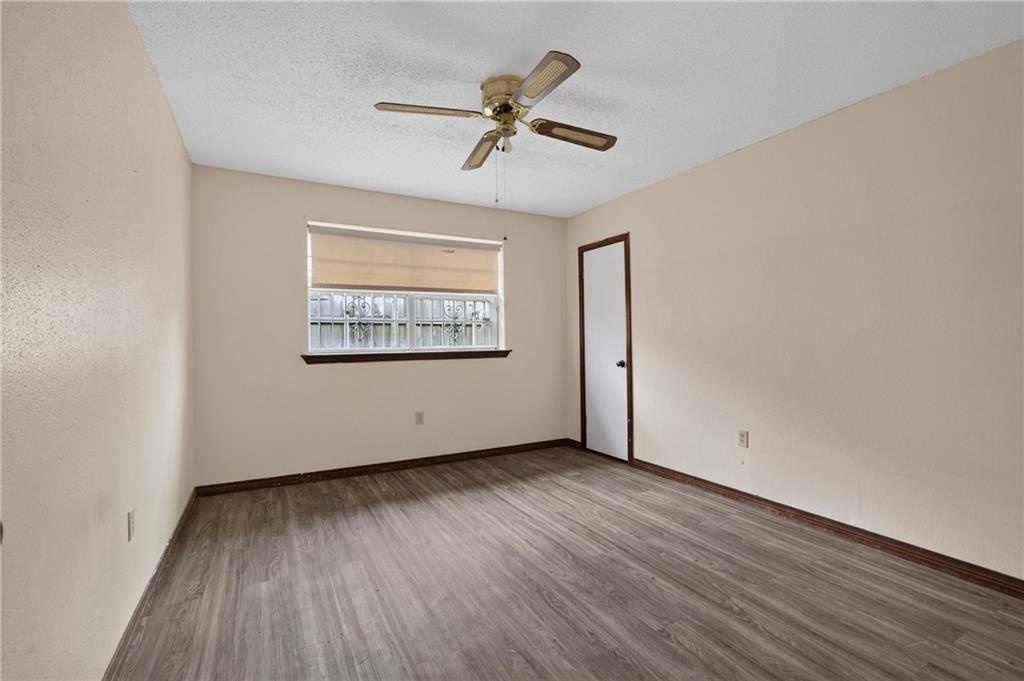 2300 POTOMAC Drive