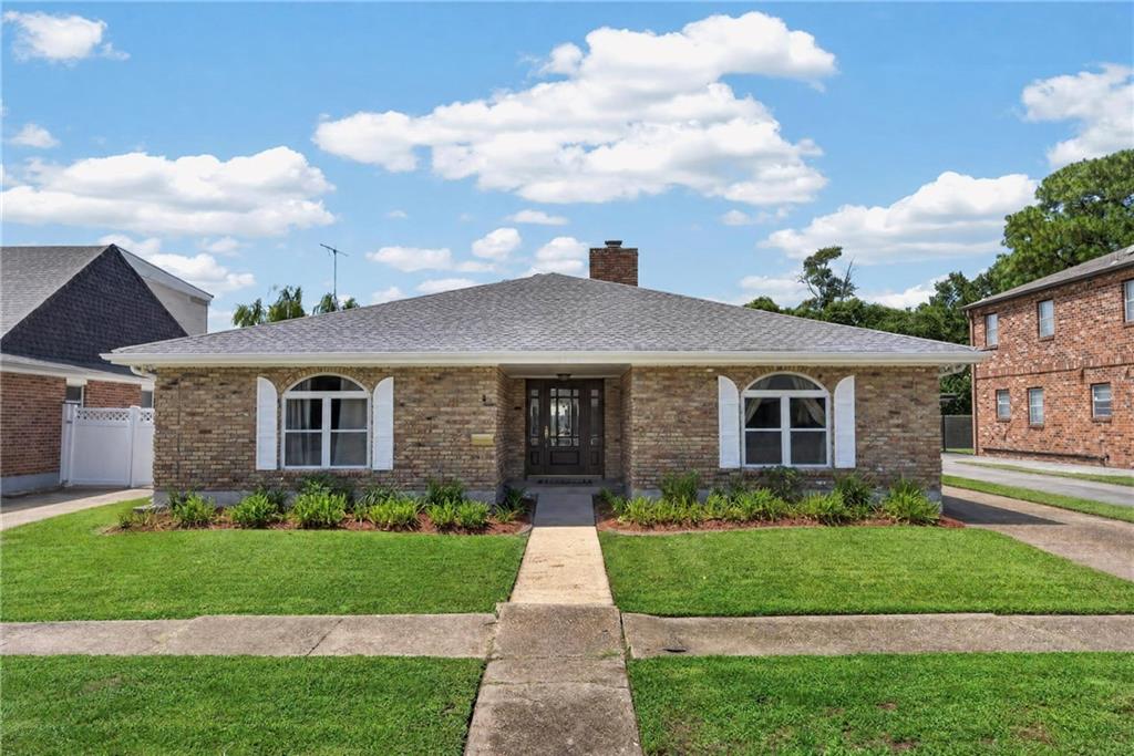 3912 N TURNBULL Drive