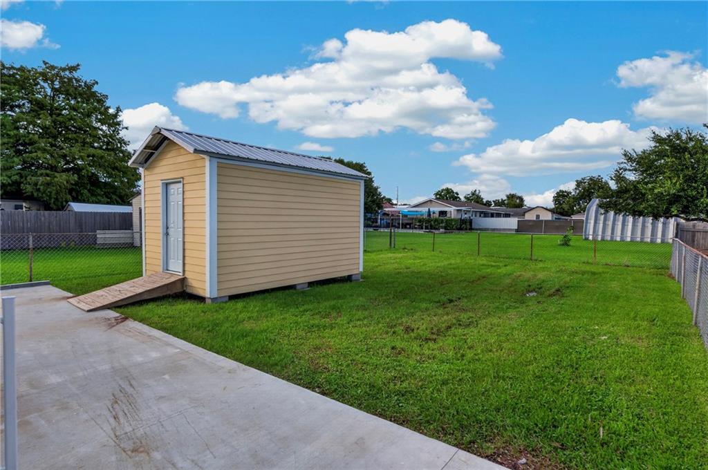 113 VIC A PITRE Drive