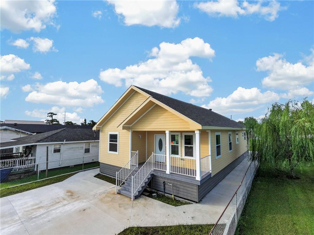 113 VIC A PITRE Drive