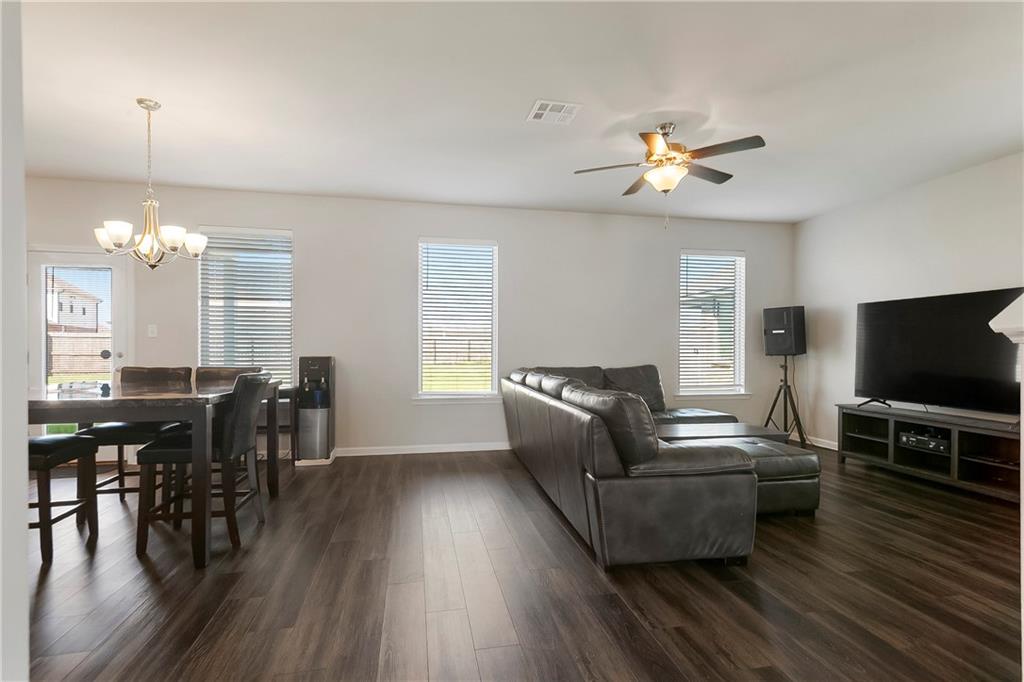 805 BENT CYPRESS Lane
