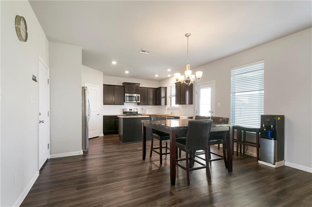 805 BENT CYPRESS Lane
