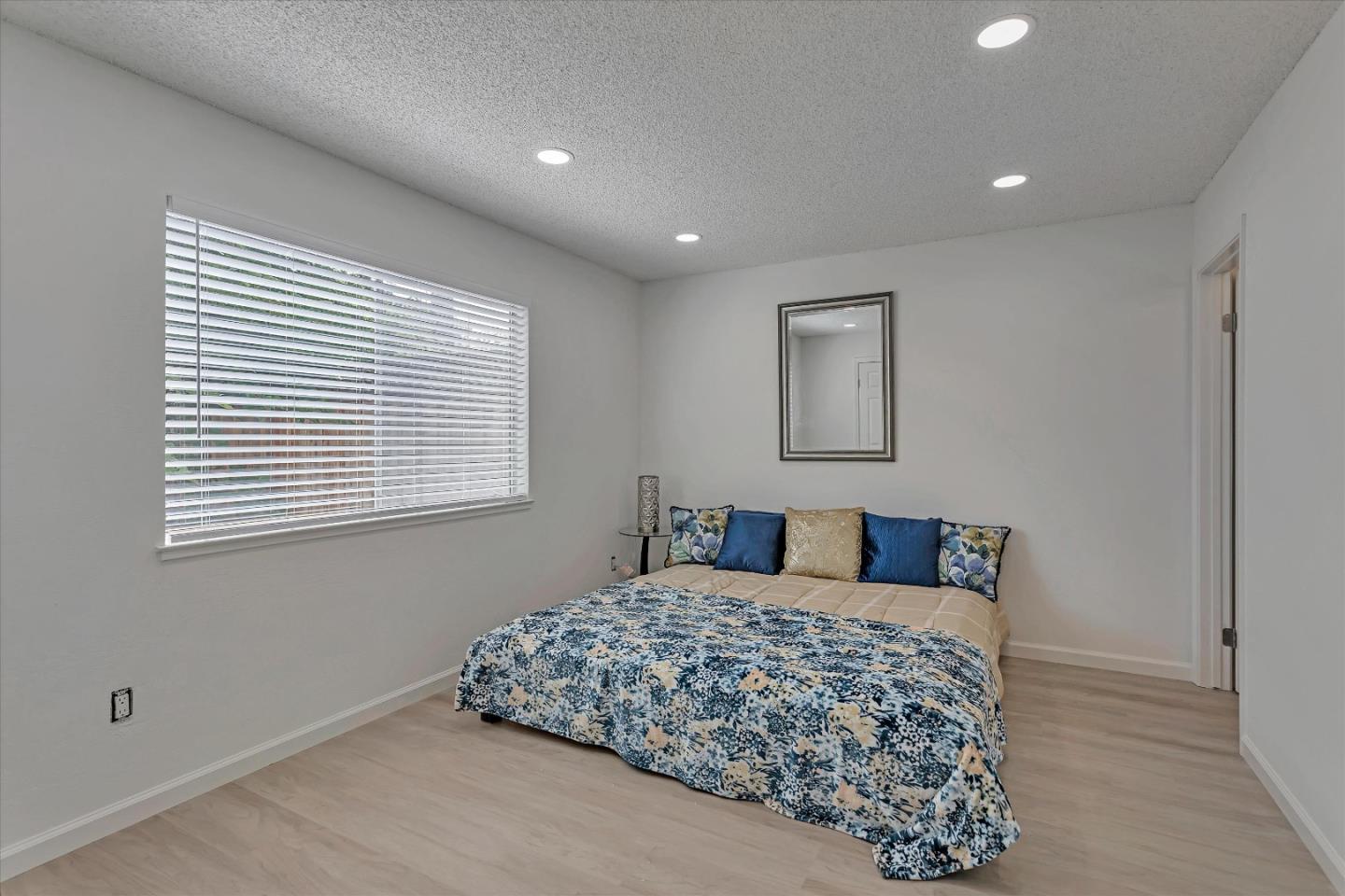 3902 Jerabek Court