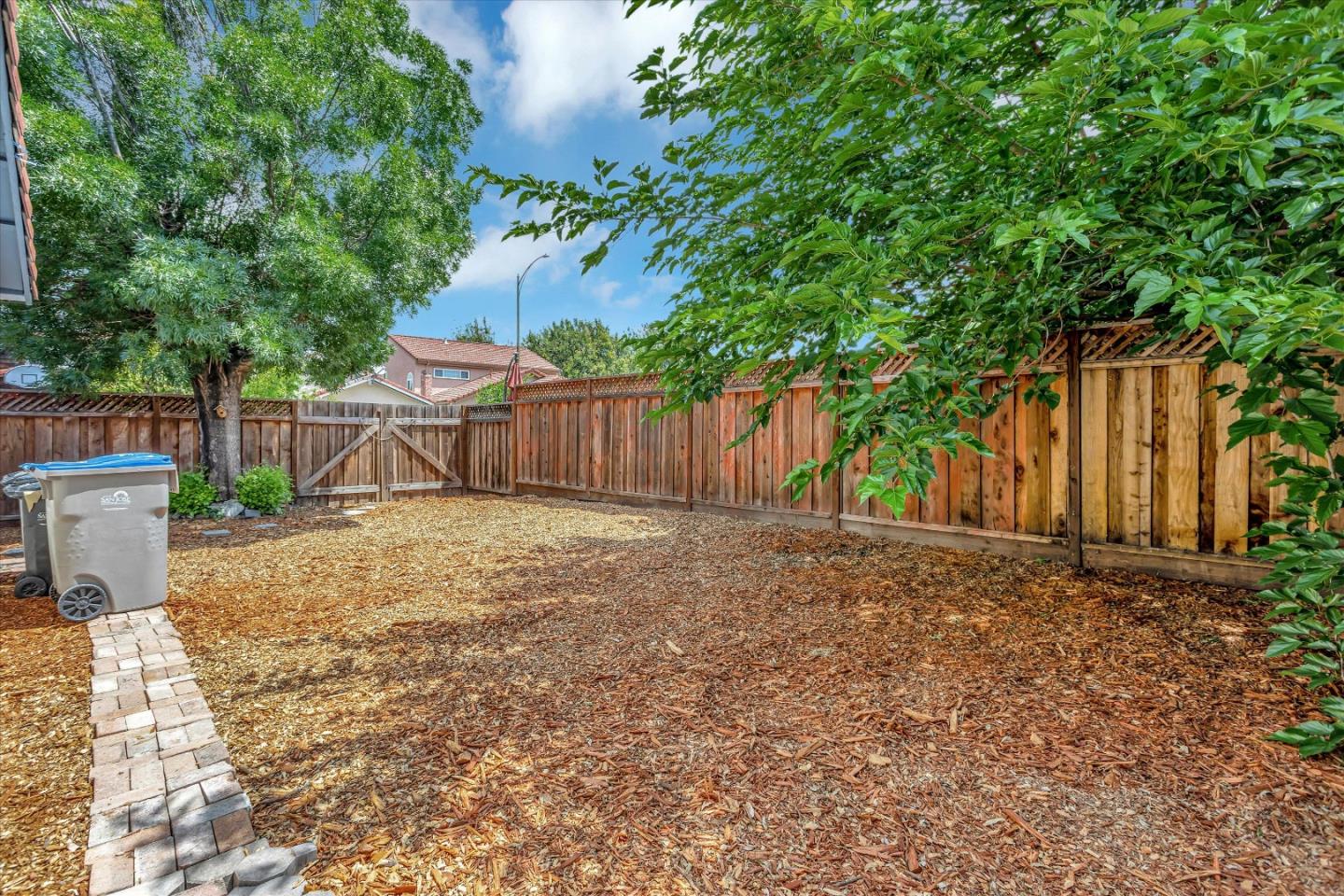 3902 Jerabek Court