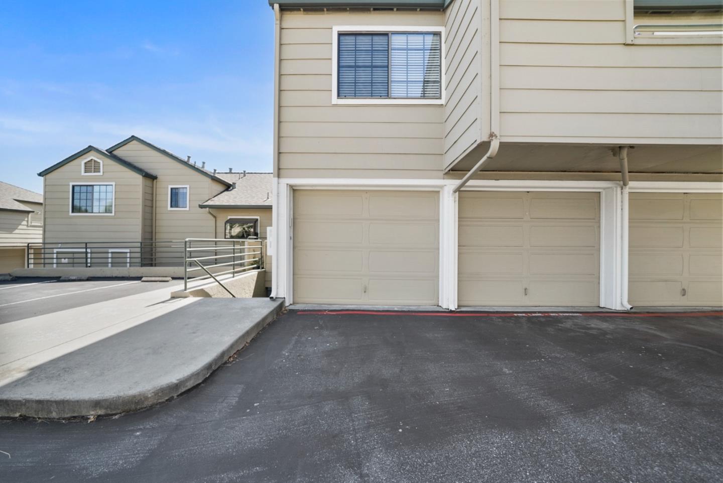 3061 Elk Ridge CT