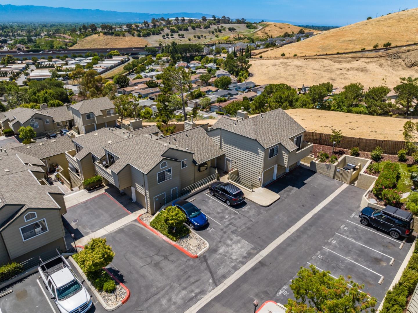 3061 Elk Ridge CT
