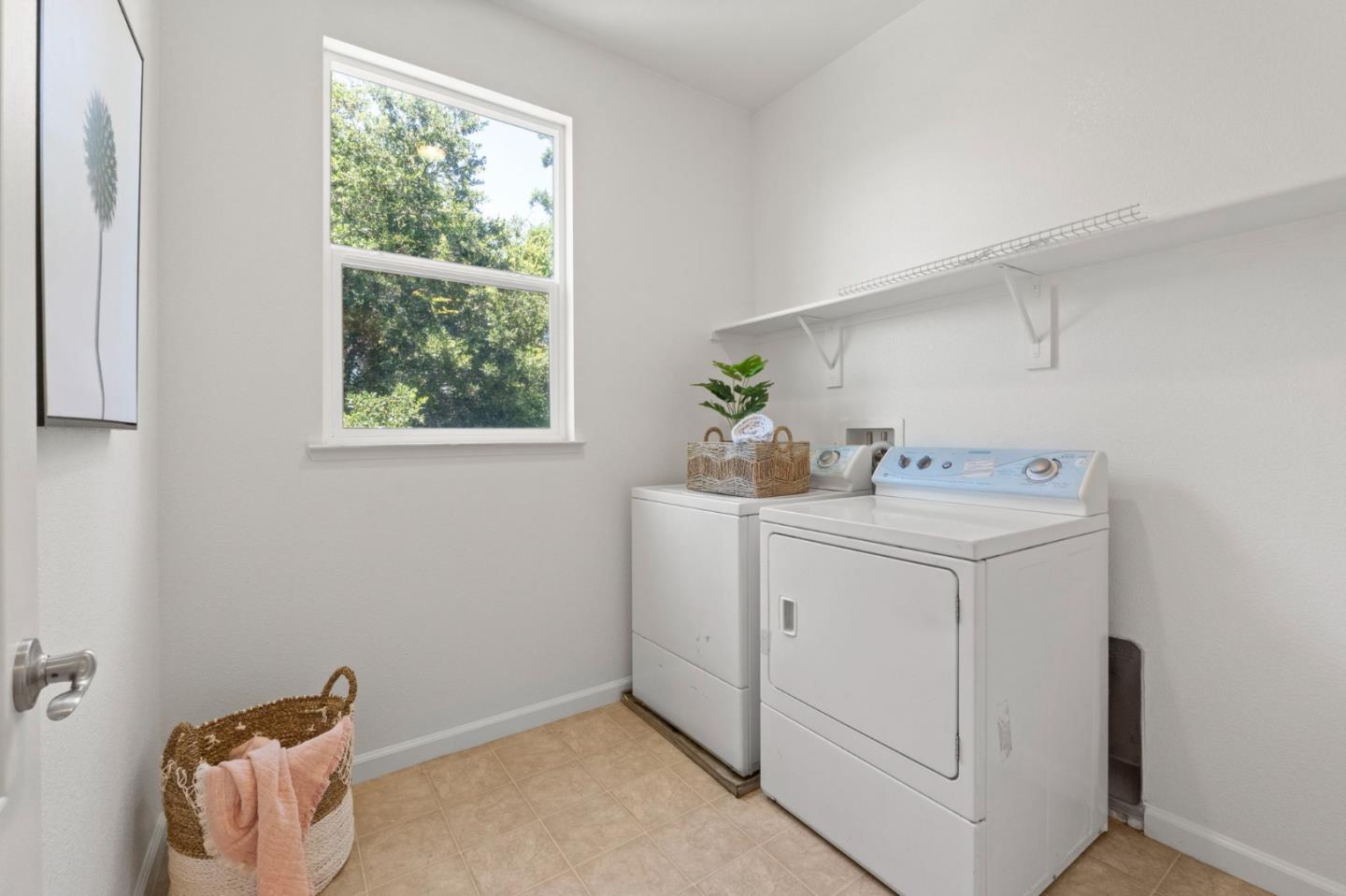 43938 Paso Cedro CMN