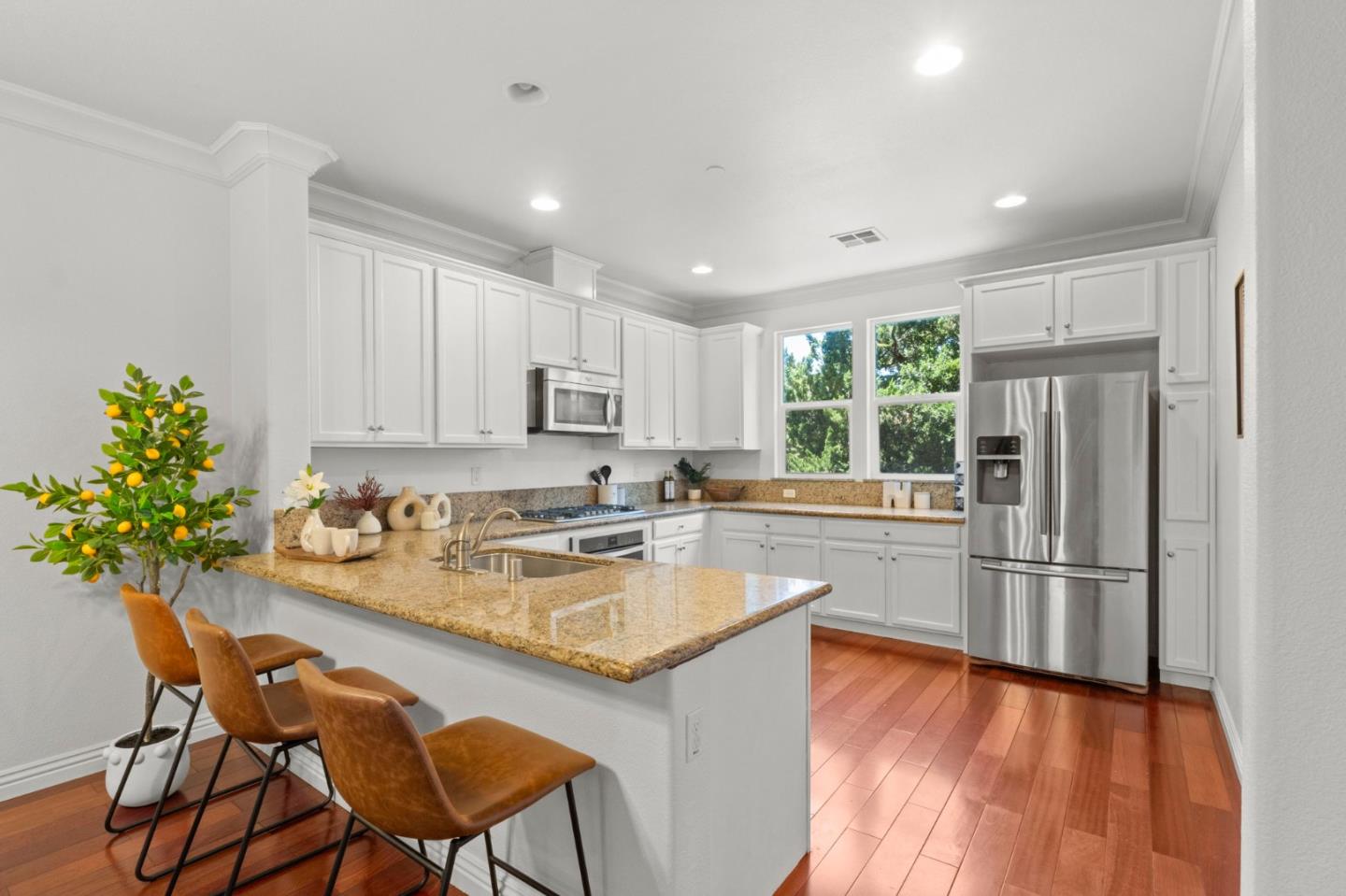 43938 Paso Cedro CMN