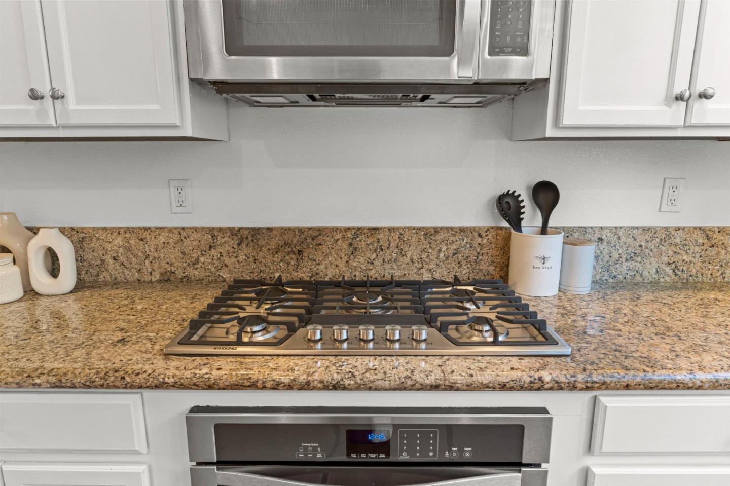 43938 Paso Cedro CMN