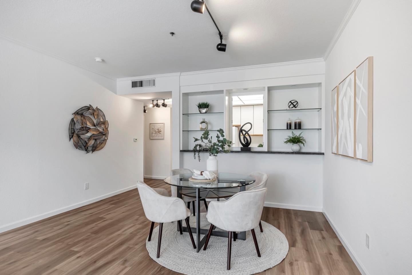 411 Park AVE 125