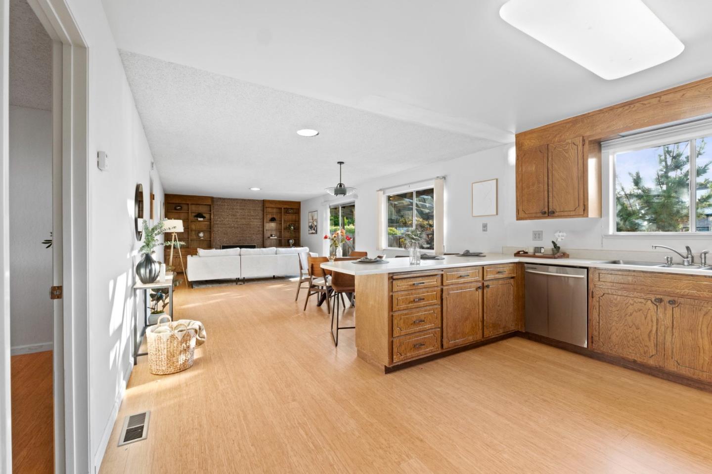 110 Wendy LN