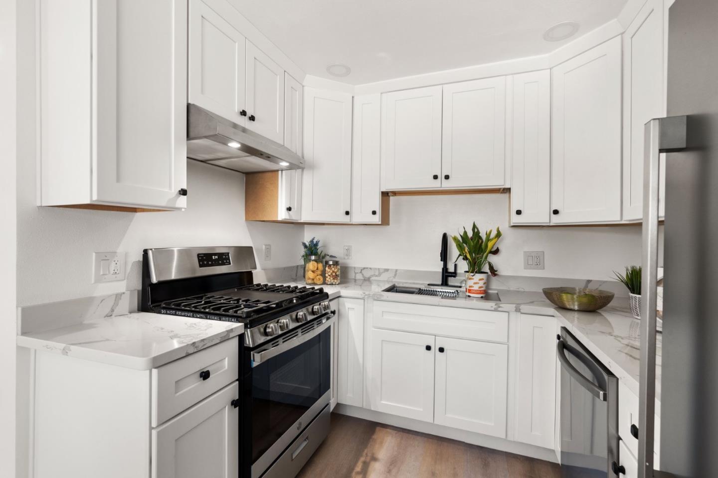 362 Lochridge DR