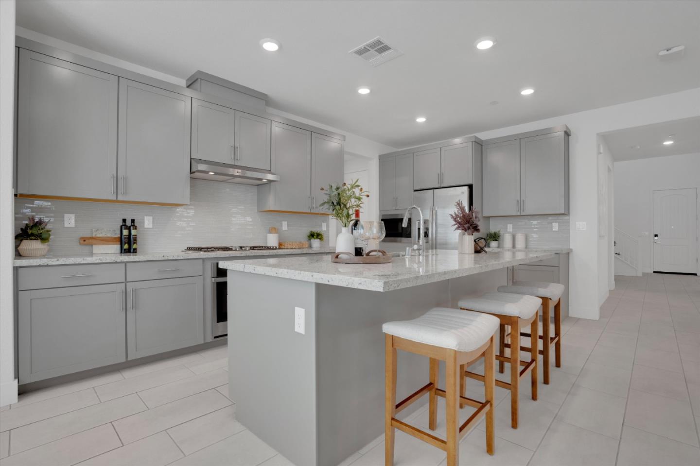2638 Catspaw CT