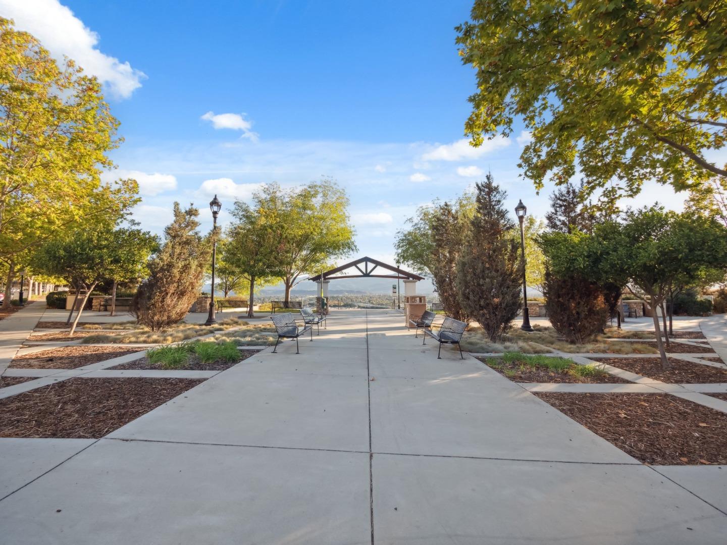 3099 Lina LN 2