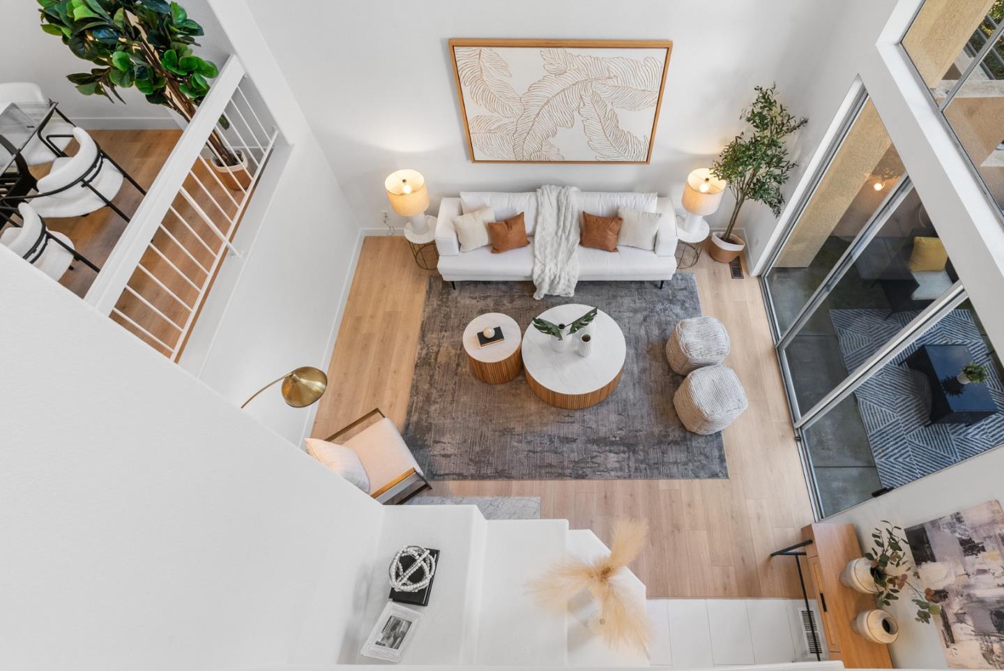 422 Galleria DR 7