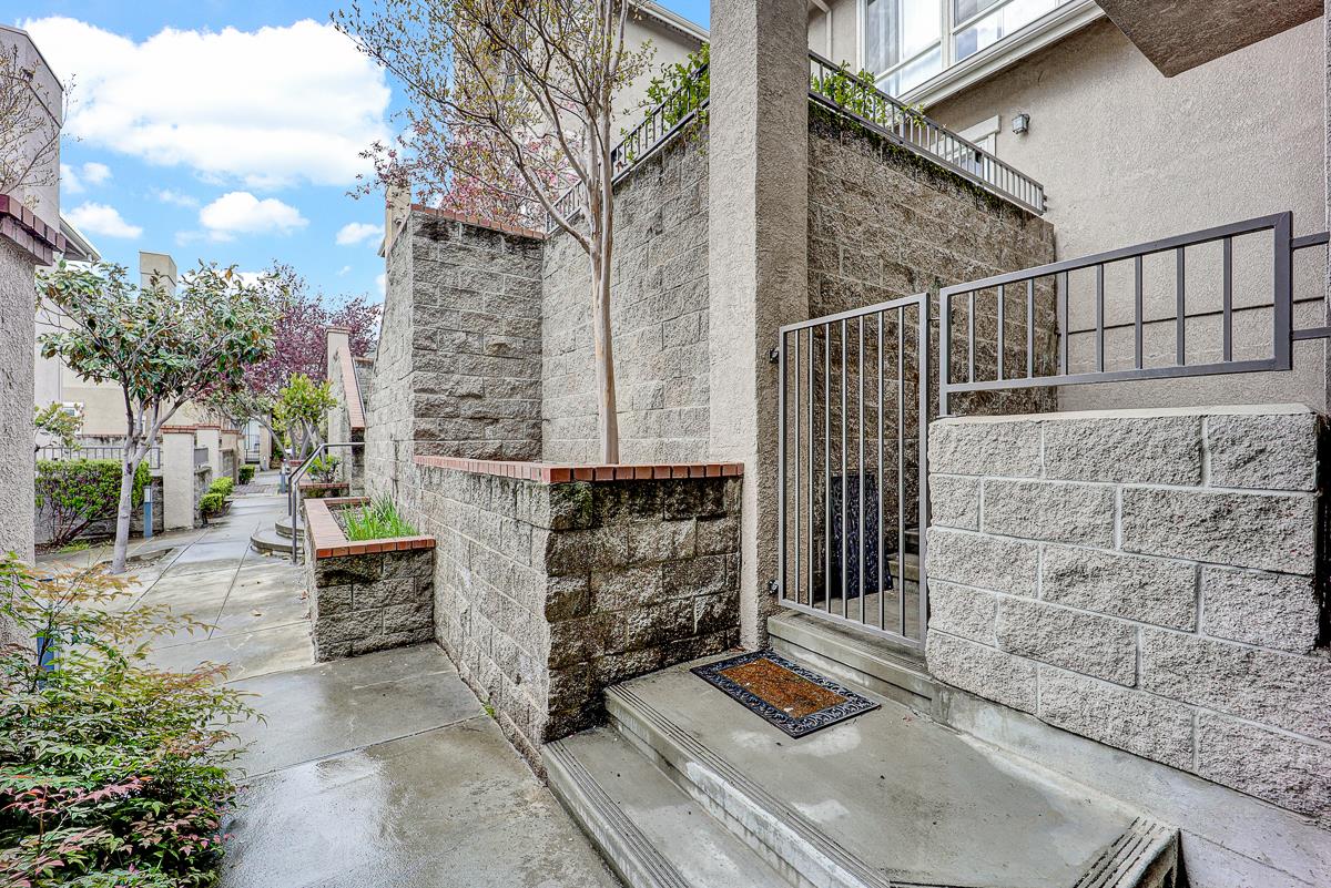 458 Marble Arch Avenue