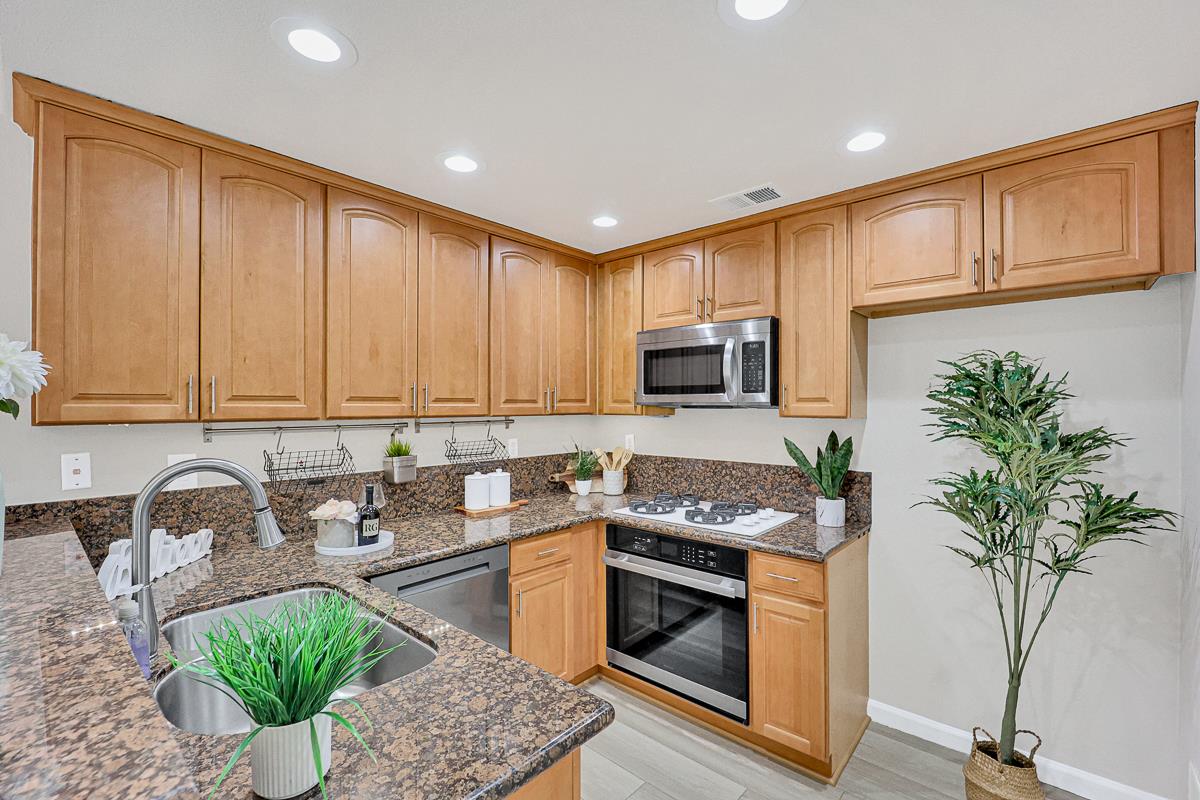 458 Marble Arch Avenue