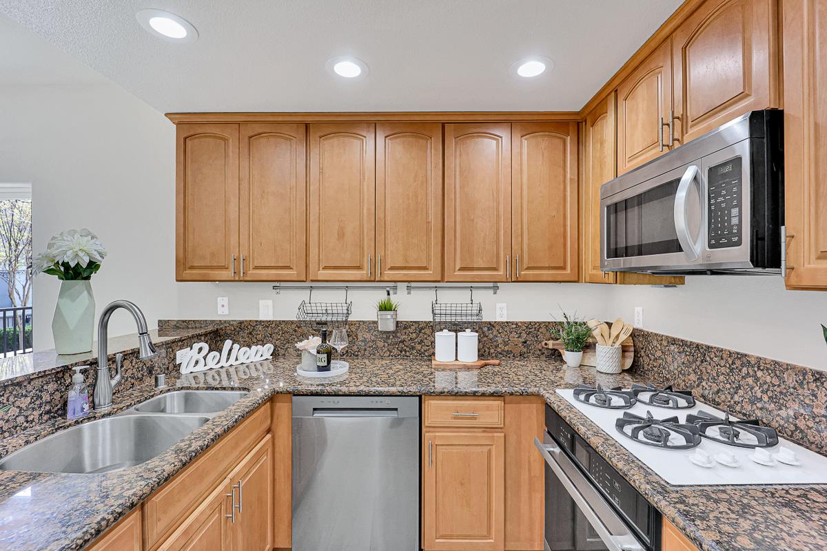 458 Marble Arch Avenue