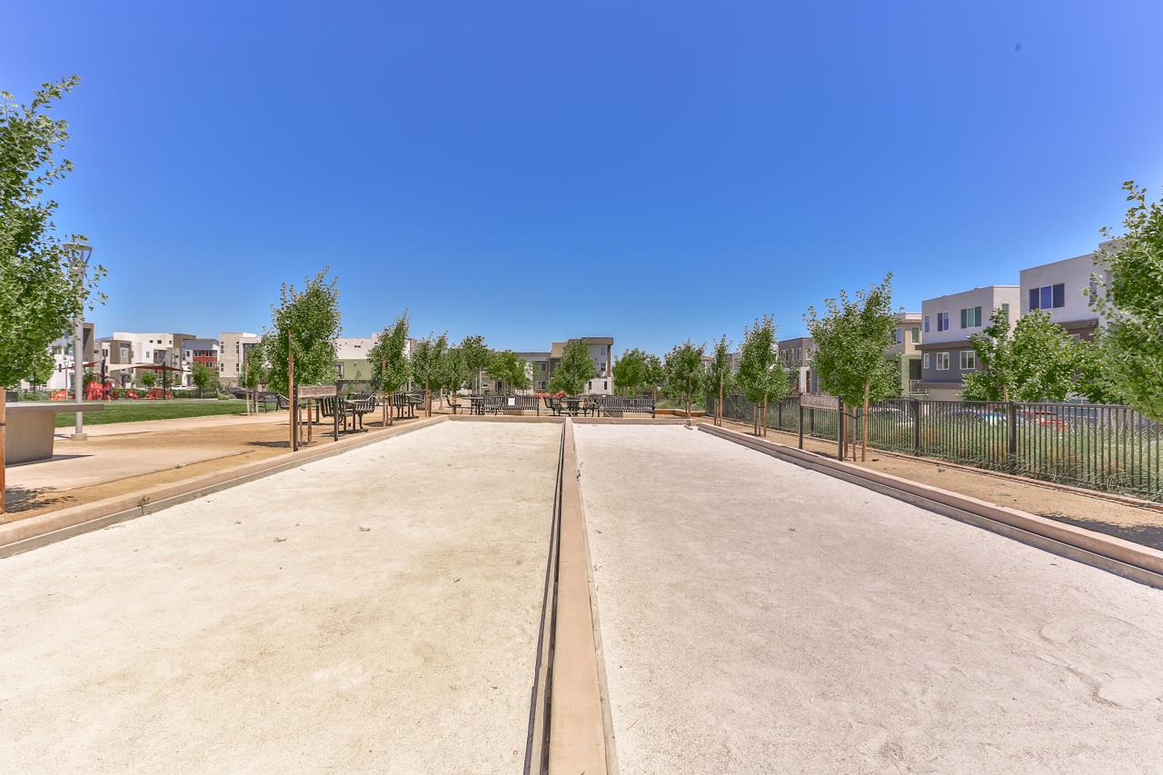 458 Marble Arch Avenue