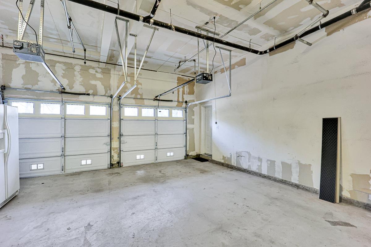 458 Marble Arch Avenue