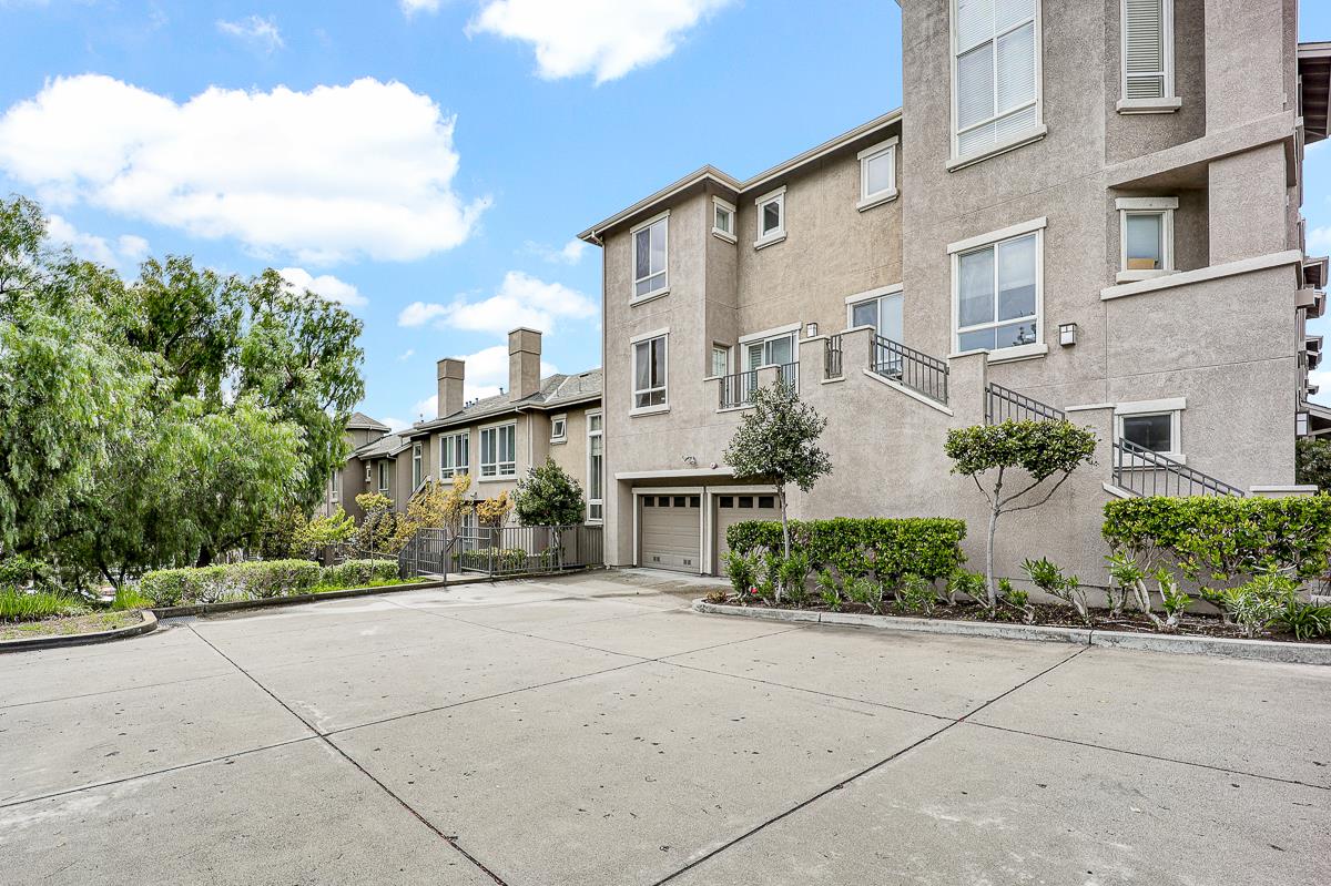 458 Marble Arch Avenue